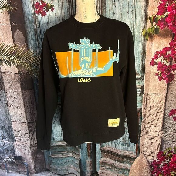 Logic No Pressure Long Sleeve Tour Concert Sweatshirt, size small, GUC - Picture 1 of 9